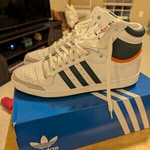 size 13 Miami "U" Green and White Adidas Top Ten Originals NWT